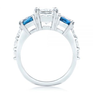 Anello da donna semplice ed elegante con zirconi, accessorio delicato per gioielli da festa o da tutti i giorni, idea regalo - Product Image 1