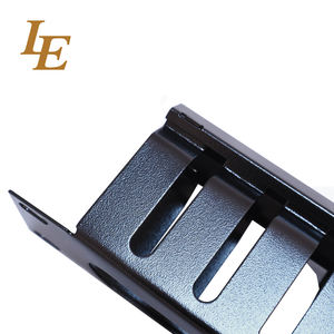 Panneau de gestion des câbles 1U, Organisateur de câbles pour rack de serveur, Gestion verticale et horizontale des câbles 1U avec conduit de câbles - Product Image 2