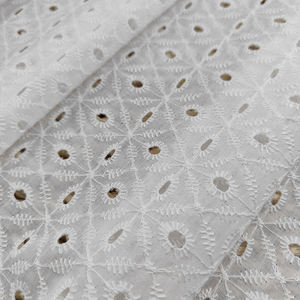 多くのデザインのドレスと衣服のための工場新スタイル綿100% レースアイレットボイル刺Embroidery生地 - Product Image 6