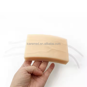 Coussin d'entraînement à l'injection réutilisable, portable et léger pour étudiants en médecine, avec modèle de flebotomie en relief - Product Image 4