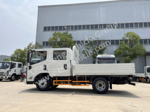 Prix d'usine JMC T822 4X2 3T Dropside Camion Camion de livraison de marchandises Camion cargo léger à double rangée Cabine Camion pour l'Algérie - Product Image 6