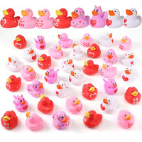 Nouveauté 2025 : Canards en caoutchouc personnalisés, jaunes et roses, lestés et flottants, jouets de baignoire en plastique, vente en gros directe usine pour la Saint-Valentin
