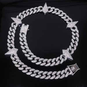 Collana da Uomo alla Moda con Catena a Maglie da 12mm, <span class=keywords><strong>Pantera</strong></span> <span class=keywords><strong>Nera</strong></span> Intarsiata, Placcata Oro, in Lega <span class=keywords><strong>di</strong></span> Zinco con Strass, Stile Hip-Hop <span class=keywords><strong>di</strong></span> Alta Gamma per Feste - Product Image 3