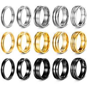 Bague en acier inoxydable sur mesure pour hommes et femmes, design simple et élégant, plaquée or, idéale pour mariage ou cadeau de fête - Product Image 1