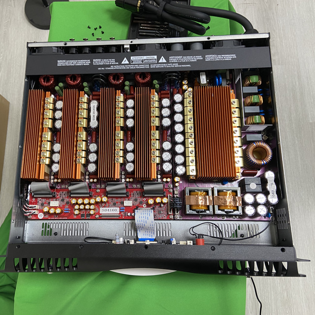 Professional Audio Lighting Sound Stage PA System 4*1600W 4/8 Ohm Full Power Class D 1.5 U Power Amplifier