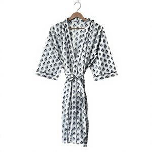 Bata Kimono con Estampado de Calavera para Mujer, Corte Holgado, Manga Tres Cuartos, Cuello en V, Cinturón Cruzado, Largo Midi Casual, Algodón Tejido para Todas las Estaciones - Product Image 1