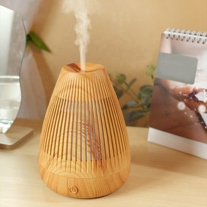 Diffuseur d'arôme d'humidificateur d'huile essentielle ultrasonique d'aromathérapie de grain de bois d'USB de 100ml avec la lumière colorée - Product Image 2