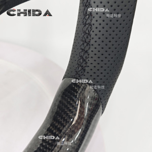 Volante Personalizado de Fibra de Carbono Brillante para <span class=keywords><strong>Mercedes</strong></span> <span class=keywords><strong>Benz</strong></span> 809 W205 C63 W213 E63 GLC G55 GLC300 CLA S300 S320 S500 - Product Image 6