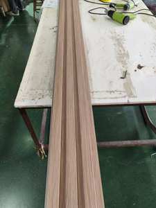 Feuille <span class=keywords><strong>de</strong></span> haute qualité <span class=keywords><strong>plaque</strong></span> d'immatriculation panneau à lattes vinyle intérieur Wpc revêtement mural - Product Image 2