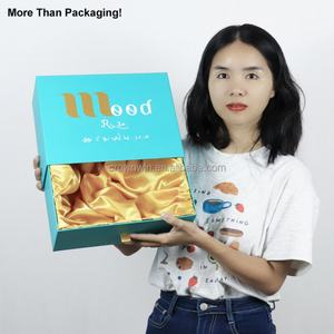 Caja de Regalo con Forma de Ataúd, con Ventana, Laminación Mate, Forro de Esponja, Diseño Floral, Ecológica, con Relieve - Product Image 1