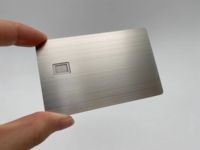 Benutzer definierte Edelstahl Metall Geschäft Kontakt IC-Karte Dual-Schnitts telle Magnetst reifen Karte Bank Chip Metall karten mit Chip-Steckplatz