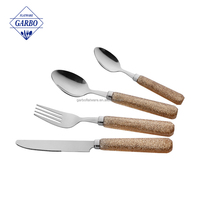 Service d'argenterie en acier inoxydable, couleur, manche en plastique, ensemble de couteaux, fourchettes et cuillères, couverts, ustensiles de cuisine