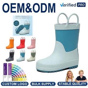 Bottes de <span class=keywords><strong>pluie</strong></span> pour tout-petits personnalisées OEM, fabricant d'usine, imperméables, en caoutchouc naturel, pour enfants, avec poignées et traction, faible MOQ - Product Image 1