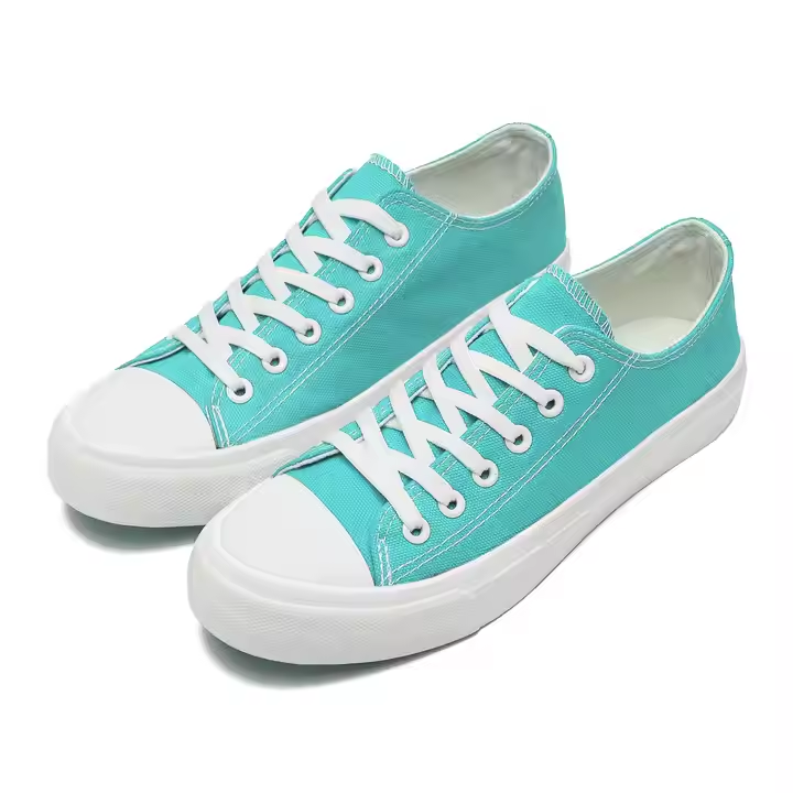 สีเขียวอ่อน