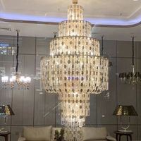 Nouveau design décoration intérieure de luxe suspension dorée lustre en cristal carré à plusieurs niveaux en acier inoxydable
