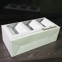 Emballage de luxe pliable avec fenêtre transparente en PVC, conception à fermeture supérieure et base rabattable pour tous les produits