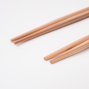 Palillos Goryo – Juego de palillos de cedro rojo Kitou para parejas - Product Image 4