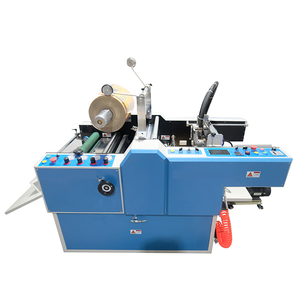 Machine à plastifier à rouleaux chauds entièrement automatique LUKES FACTORY Production SWFM540F à chauffage par <span class=keywords><strong>huile</strong></span> avec contrôle informatique pour papier - Product Image 5