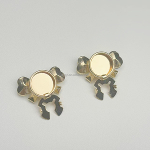 Bán buôn dễ thương lấp lánh Bow Shape Thiết kế Khuy măng sét Rhinestone không may quần áo thanh lịch nút quần áo phụ kiện trang sức - Product Image 5