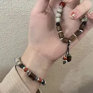 Set di braccialetti da donna con perline di cristallo all'ingrosso di fabbrica con ciondoli bracciali con perline naturali elasticizzate Vintage da donna