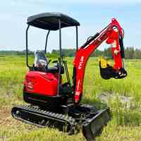 Excavator untuk Proyek Konstruksi Skala Kecil hingga Menengah, Dilengkapi dengan Mesin Diesel Kubota dan Pemberat.