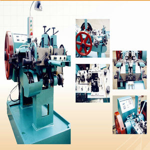 <span class=keywords><strong>Machine</strong></span> de rivetage à froid Rivet automatique faisant des machines pour rivet aveugle - Product Image 2