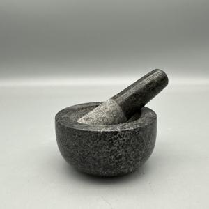 ครกและสากหินแกรนิตสีดำธรรมชาติ ยี่ห้อ Fengqi เป็นมิตรกับสิ่งแวดล้อม สำหรับบดสมุนไพรและเครื่องเทศ ใช้ในครัวและห้องรับประทานอาหาร - Product Image 3