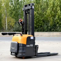 Gerbeur électrique à batterie lithium haute stabilité de 1,5 tonne avec pieds de soutien latéraux, plus stable pour le stockage de palettes en entrepôt