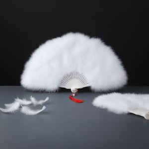 Éventail de danse burlesque de mariage fait main en plastique écologique 30x50cm avec surface en plumes de dinde et clous métalliques de marque - Product Image 1