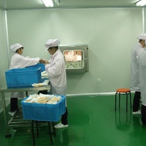 Tijeras con mango de plástico, desechables y esterilizadas, con puntas puntiagudas y redondeadas, fabricadas en una sala limpia de nivel 100.000 (UE) - Product Image 3