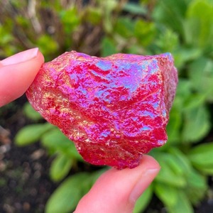 Piedra Natural de Aura Roja de Alta Calidad CrystalHola al por Mayor, 3-5cm, Impresión Digital de Moda, Decoración para el Hogar, Día de la Tierra, Festividades - Product Image 3