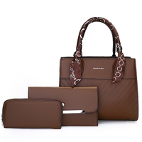 Nouveau design 2026 – Sac à main pour femme en PU de haute qualité, grande capacité, avec décoration foulard en soie et motif losanges inversés