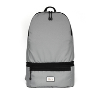 Mochila Convertible 2 en 1 Ecológica y Resistente al Agua BrandCharger Vstainable Unisex con Luz Nocturna, 20 Litros, MB-BC-50033, RPET
