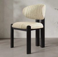 Chaise de salle à manger en bois massif de style rétro français avec dossier incurvé et assise en tissu pour restaurant et hôtel (vente en gros)