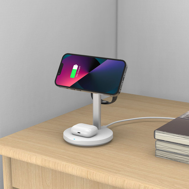 Factory M9 Type C Port 5W 7.5W 10W 15W QI Mobile Fast Charing Stations Wireless Charger for iPhone