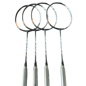 Vente en gros de raquettes de badminton 100ZZ 4U ultra-légères 80-84g non cordées |   46T Fibre de carbone polyvalente |   Usine de fabrication de raquettes personnalisées OEM - Product Image 5