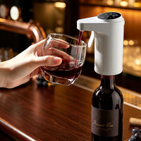 Nieuwe Upgrade Design Elektrische Wijn Dispenser Draadloze Draagbare Slimme Whisky Beluchter Decanter Wijn Schenker met 3 Siliconen Adapters