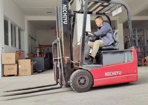 1.5吨电动叉车nichyu FBT15 nichyu二手叉车 - Product Image 4