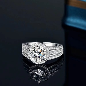 Anillo de moissanita de Plata de Ley 925 de 2-3 quilates, diseño de nicho de moda para propuestas de novia, bodas o regalos de cumpleaños - Product Image 3
