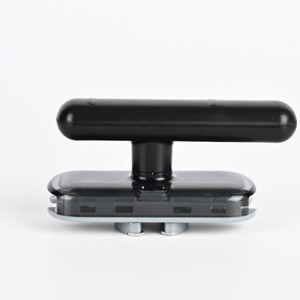 Multifunctional Bottle Opener With Handle Anti Slip Can Opener For Kitchen Use - Product Image 2