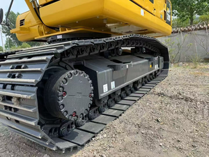 Excavadora Hidráulica Usada Komatsu PC200 de 20 Toneladas, Miniexcavadora de Orugas, Motor Komatsu Original de Japón, Modelo 2017, Cucharón de 1.0m, Potencia de 103kW - Product Image 4