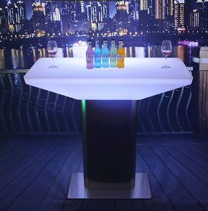 Meuble commercial lumineux personnalisé avec barre à led Ensemble <span class=keywords><strong>table</strong></span> et chaises modernes d'intérieur <span class=keywords><strong>Table</strong></span> d'appoint à led en plastique coloré pour boîte de nuit Ktv - Product Image 5