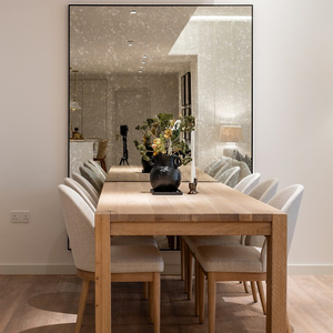 Sedia da Pranzo Contemporanea in Legno di Quercia con Schienale Alto per Hotel, Ristoranti Moderni, Caffetterie e Sale da Pranzo - Product Image 6