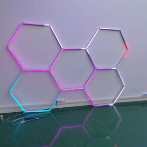 Luz de lavado de coches que cambia de varios colores RGB, luz de detalle de inspección de <span class=keywords><strong>taller</strong></span> de lavado de coches de forma personalizada para uso en garaje - Product Image 3