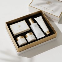 Boîte magnétique personnalisée pour ensemble de soins de la peau avec un élégant emballage cadeau en boîte blanche ivoire