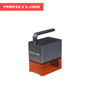 Máquina de Grabado Láser de Fibra Plegable Perfect Laser, Nueva, Mini, Controlada por Teléfono Móvil, para Madera, Vidrio, Plástico y Metal Recubierto - Product Image 1
