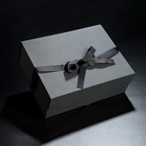 Custom Luxury Flip Top Cardboard Black <b>Paper</b> Magnetic Gift Box Packaging Print Package - Product Image 1