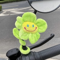 Ornement suspendu pour rétroviseur de moto, adorable poupée balançoire pour trottinette électrique et vélo électrique, décoration créative à suspendre, cadeau