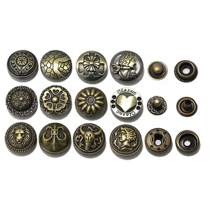 カスタムアンティークエンボスメタルスナップボタンブロンズプレススタッドデニムジャケット革服ロゴ卸売 - Product Image 2
