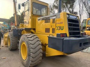 Chargeuse sur pneus Komatsu WA320-3 d'occasion à vendre, chargeuse frontale pour travaux de construction, prix bas en provenance de Chine - Product Image 4